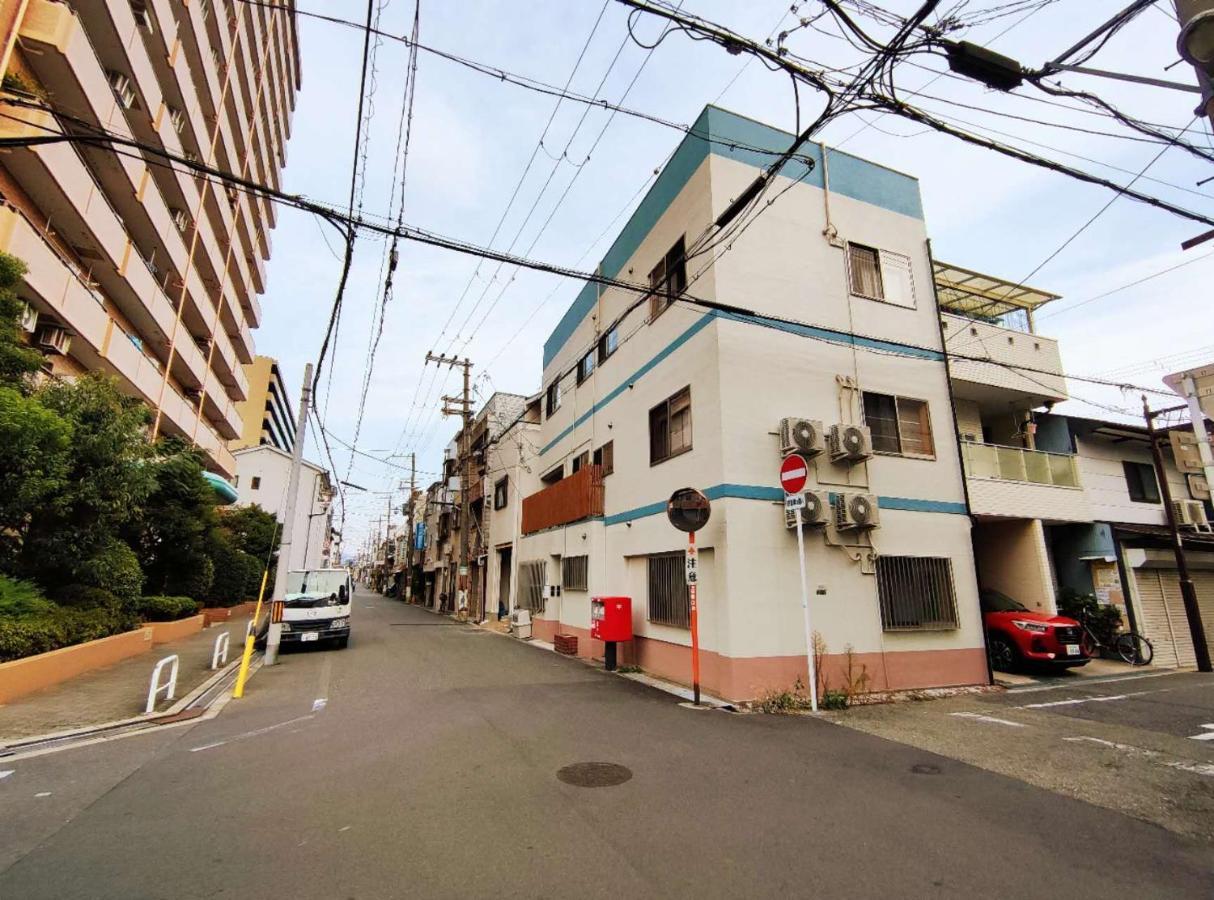 鶴橋駅 新和風3部屋 2階貸切 浴室素敵 天然温泉徒歩4分 クイーンサイズベットあり ゆったり寝れる * โอซาก้า